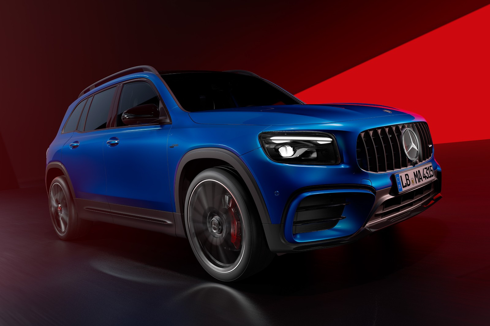2024 Mercedes-Benz AMG GLB 35 4MATIC photo
