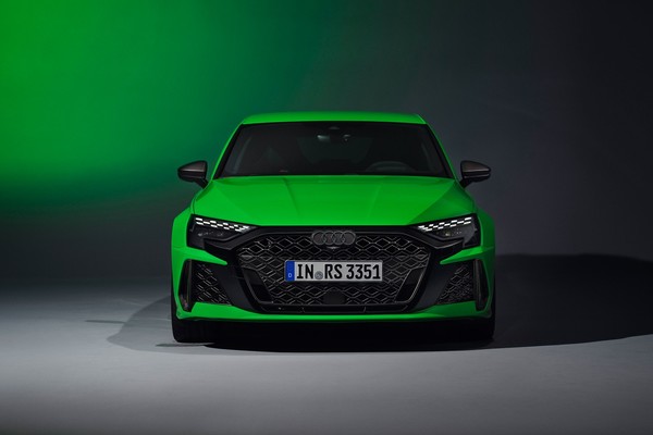 Audi RS3 Official