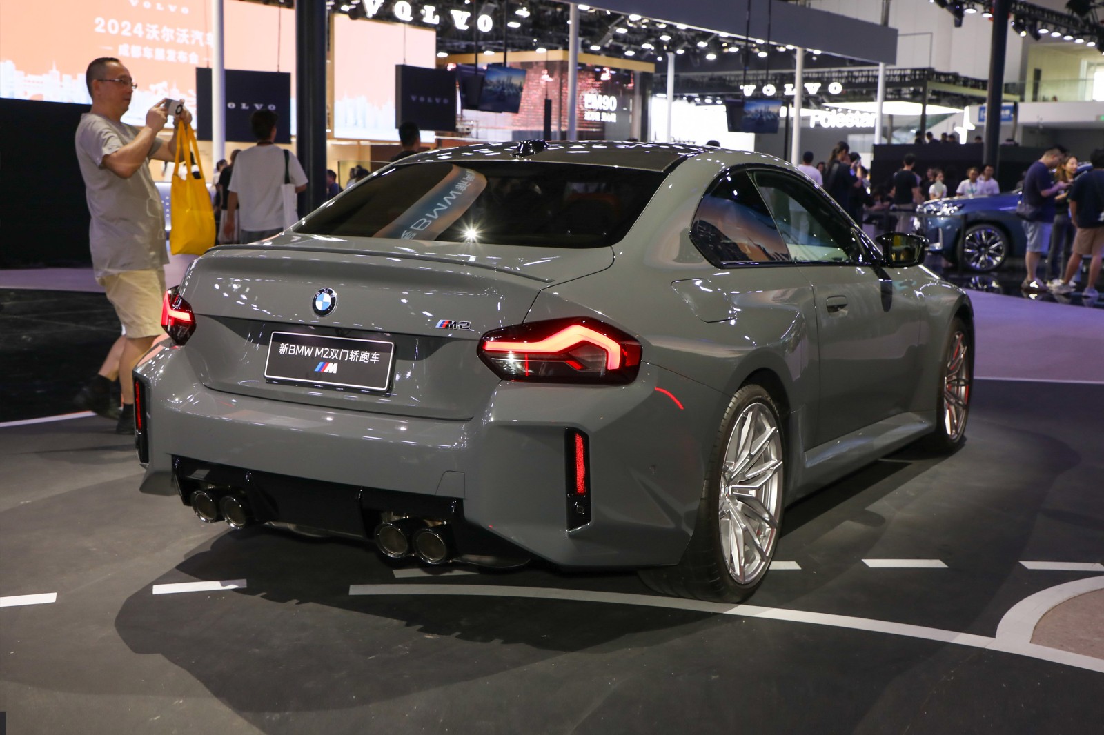 BMW M2 Coupe 2024 CN-spec photo