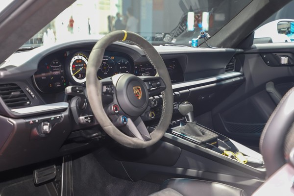 Porsche 911 Interior