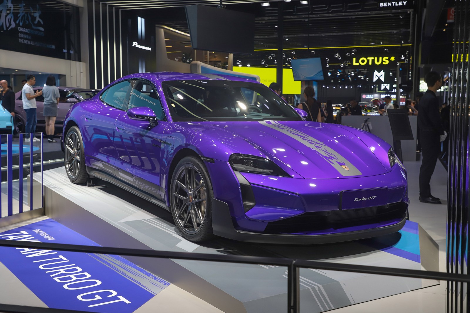 Porsche Taycan Turbo GT 2024 CN-spec photo