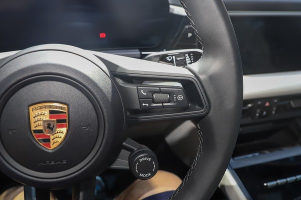 Porsche Macan EV Interior