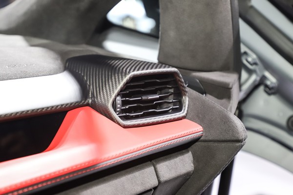 Lamborghini Revuelto Interior