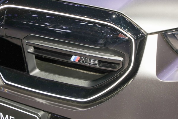 BMW M5 Exterior