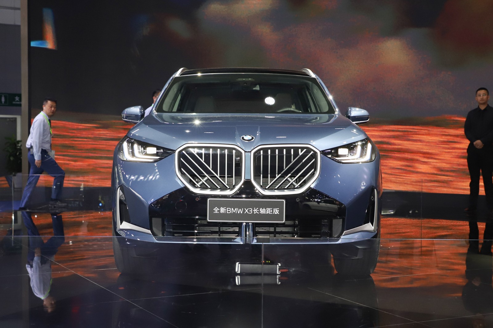 BMW X3 CN-spec photo