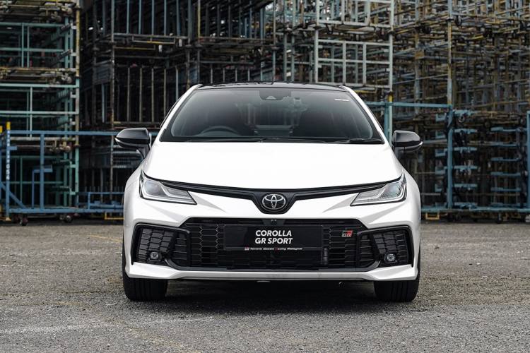 Toyota Corolla Review