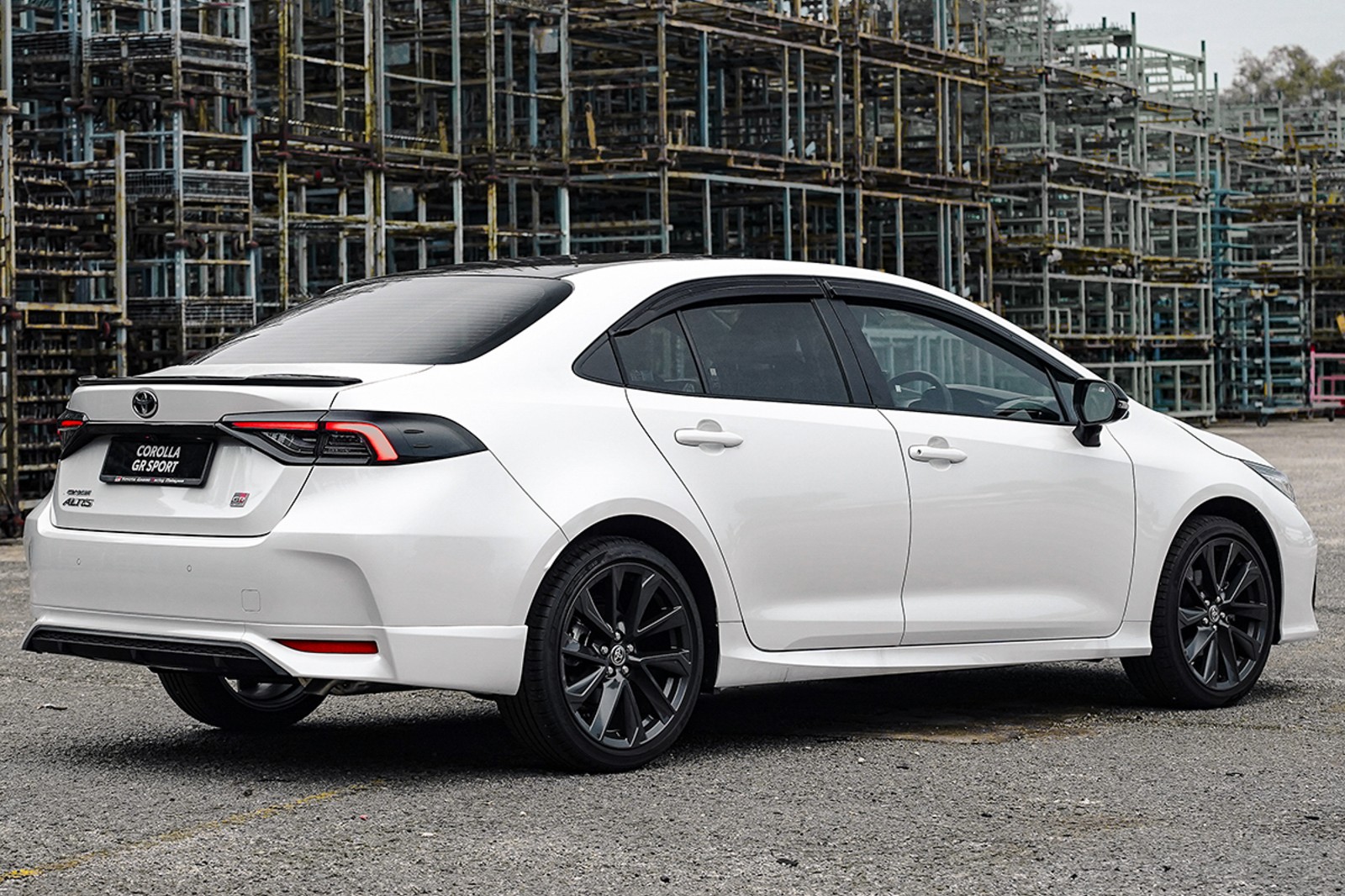 2025 Toyota Corolla GR Sport photo