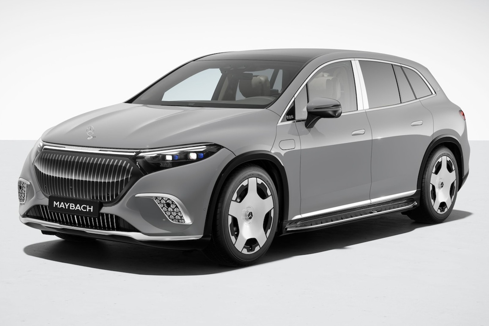 2025 Mercedes-Benz Maybach EQS SUV 680 photo