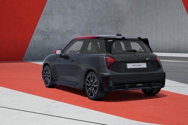 MINI 3 Door Official