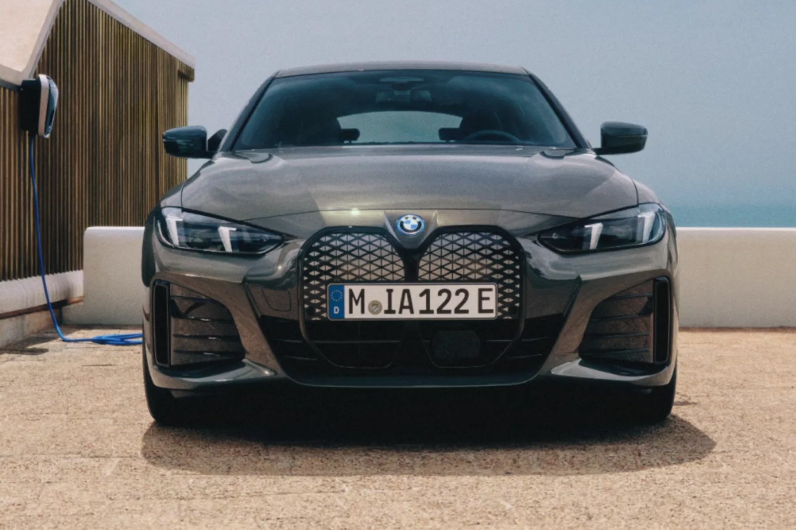 2025 BMW i4 eDrive 35 M Sport photo