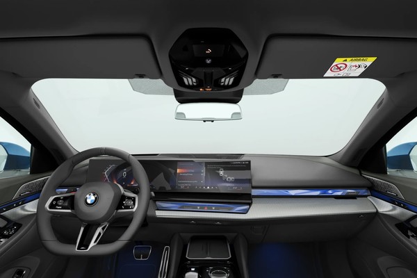 BMW 5 Series Official