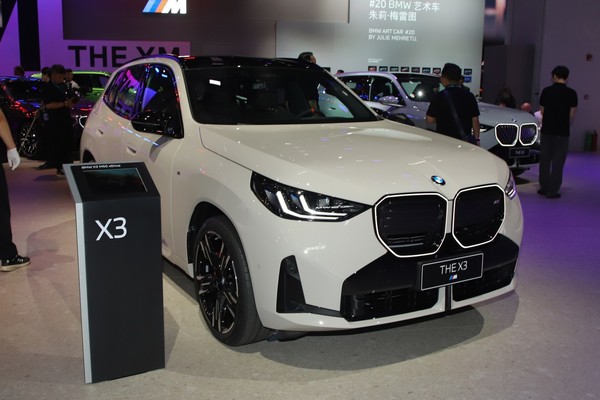 BMW X3 M photo