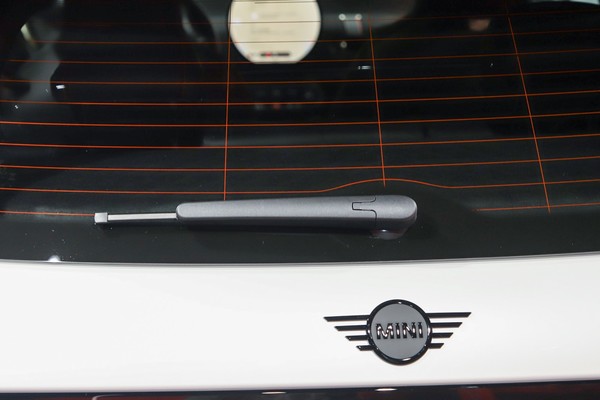 MINI 3 Door Exterior
