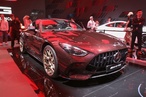 Mercedes-Benz AMG GT Exterior