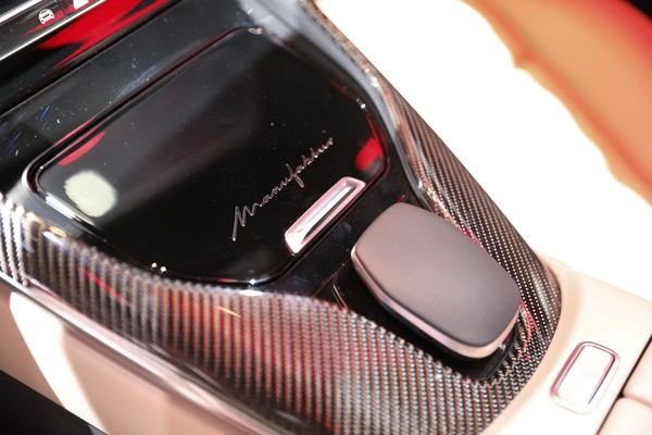 Mercedes-Benz AMG GT Interior