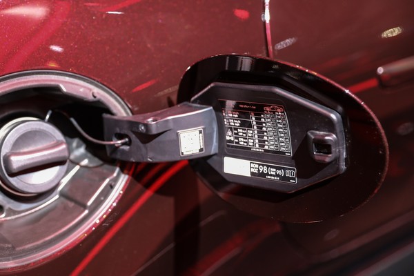 Mercedes-Benz AMG GT Details