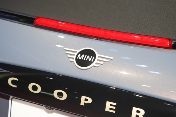 MINI Convertible Exterior