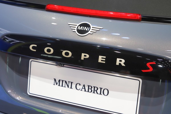 MINI Convertible Exterior