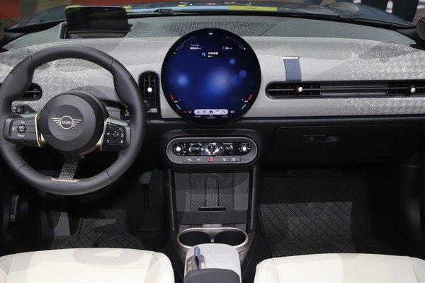 MINI Convertible Interior