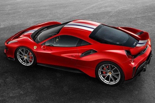 Ferrari 488 Official