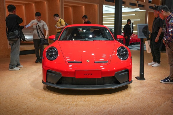 Porsche 911 Exterior