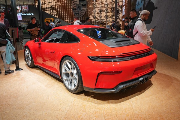 Porsche 911 Exterior