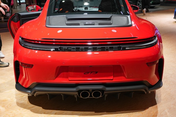 Porsche 911 Exterior
