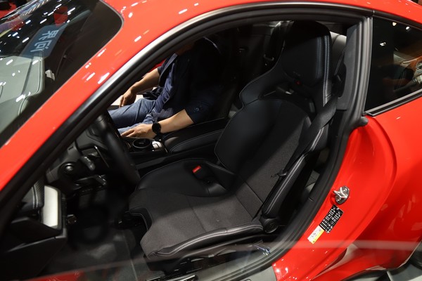 Porsche 911 Interior