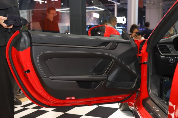 Porsche 911 Interior