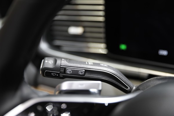 Mercedes-Benz GLE Interior