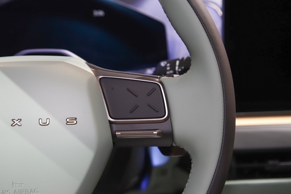 Lexus ES Interior