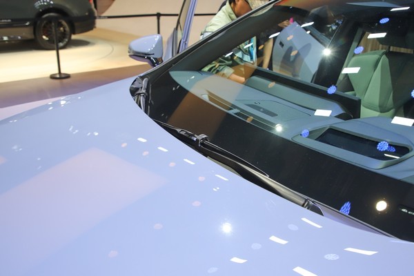 Lexus ES Exterior