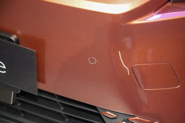 Lexus ES Exterior