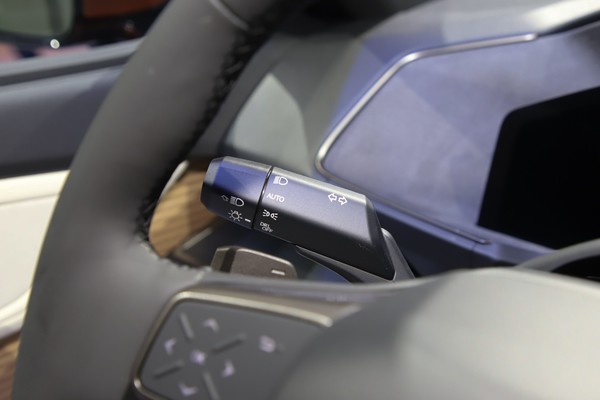 Lexus ES Interior