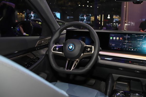 BMW i5 Interior