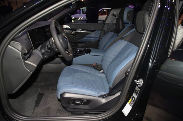 BMW i5 Interior