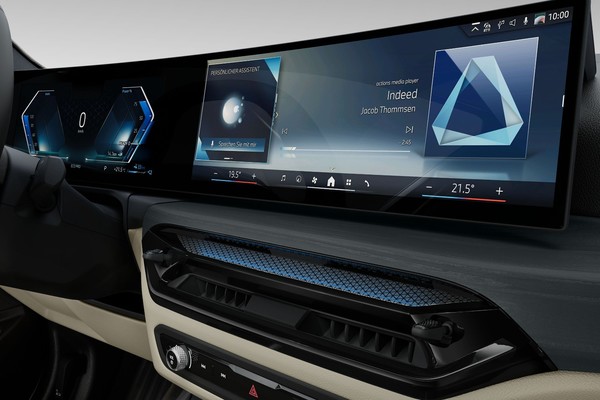 BMW 3 Series Official