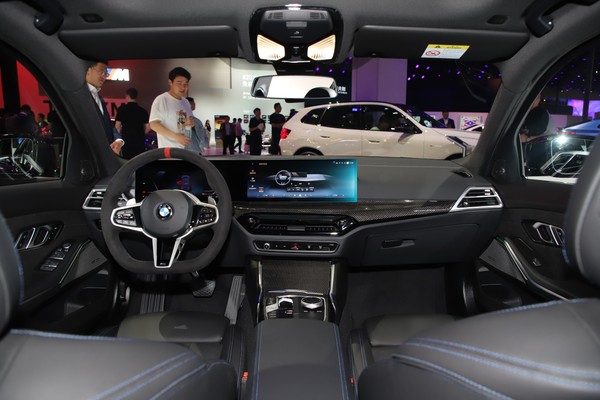 BMW 3 Series Interior