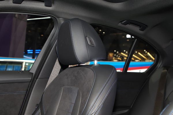 BMW 3 Series Interior