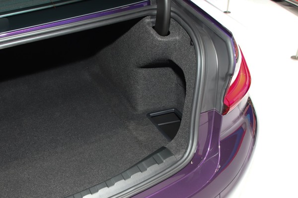 BMW 3 Series Space