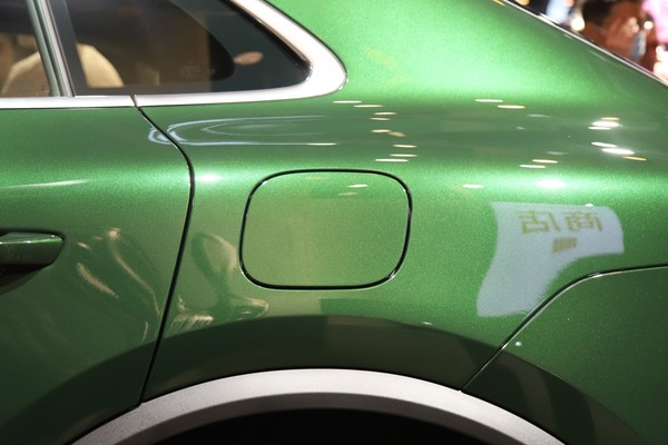 Porsche Macan EV Exterior