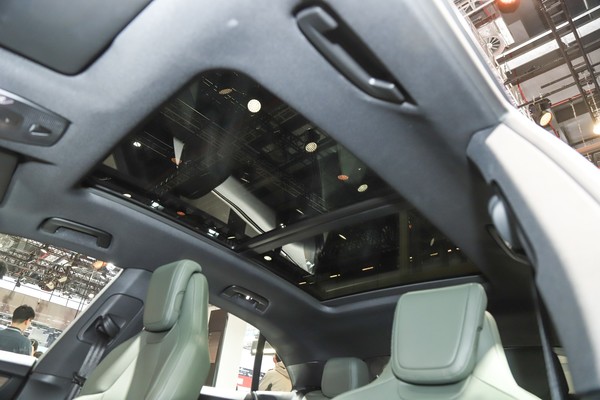 Porsche Macan EV Interior