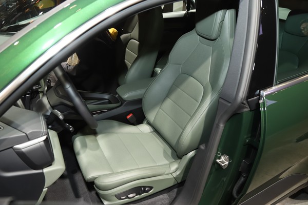 Porsche Macan EV Interior