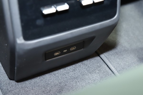 Porsche Macan EV Interior