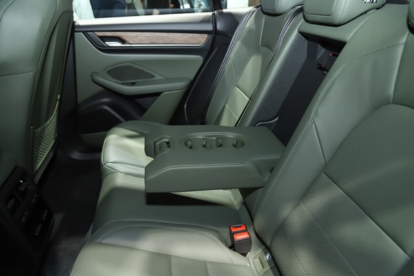 Porsche Macan EV Interior