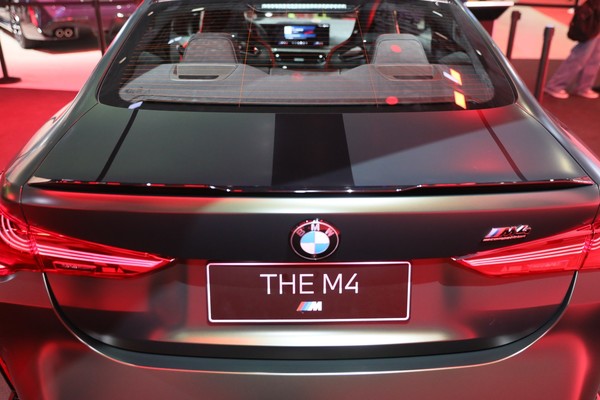 BMW M4 Coupe Exterior