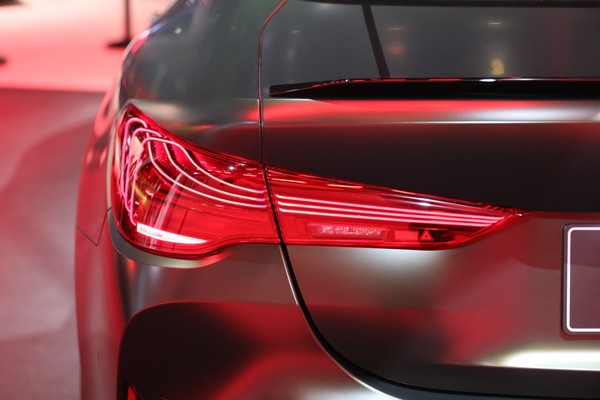 BMW M4 Coupe Exterior