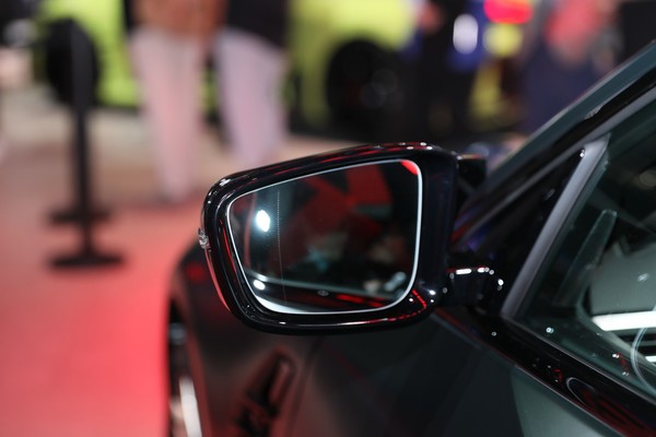 BMW M4 Coupe Exterior