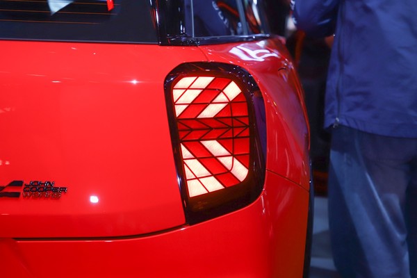 MINI Aceman Exterior