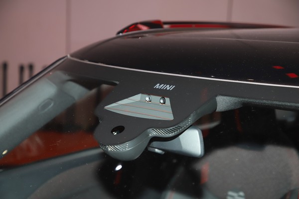 MINI Aceman Exterior